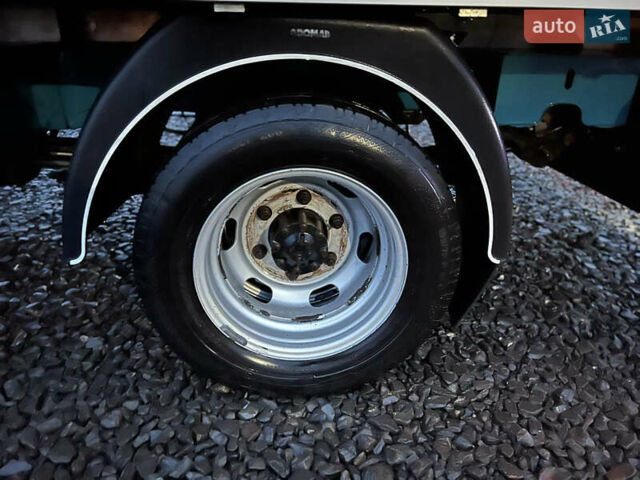 Зеленый Рено Мастер, объемом двигателя 2.3 л и пробегом 350 тыс. км за 18500 $, фото 1 на Automoto.ua