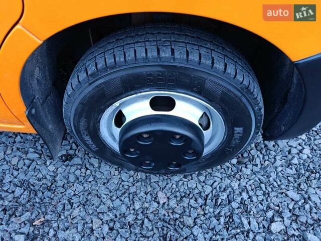 Оранжевый Рено Мастер, объемом двигателя 2.3 л и пробегом 209 тыс. км за 28999 $, фото 10 на Automoto.ua