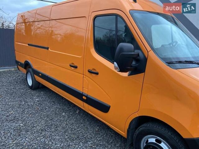 Оранжевый Рено Мастер, объемом двигателя 2.3 л и пробегом 208 тыс. км за 28999 $, фото 2 на Automoto.ua