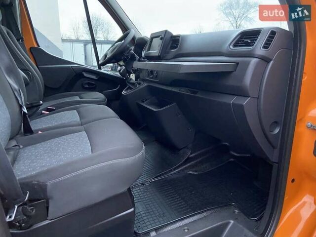 Оранжевый Рено Мастер, объемом двигателя 2.3 л и пробегом 208 тыс. км за 28999 $, фото 52 на Automoto.ua