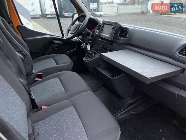 Оранжевый Рено Мастер, объемом двигателя 2.3 л и пробегом 208 тыс. км за 28999 $, фото 54 на Automoto.ua