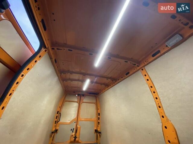 Оранжевый Рено Мастер, объемом двигателя 2.3 л и пробегом 208 тыс. км за 28999 $, фото 31 на Automoto.ua