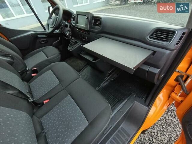 Оранжевый Рено Мастер, объемом двигателя 2.3 л и пробегом 209 тыс. км за 28999 $, фото 22 на Automoto.ua