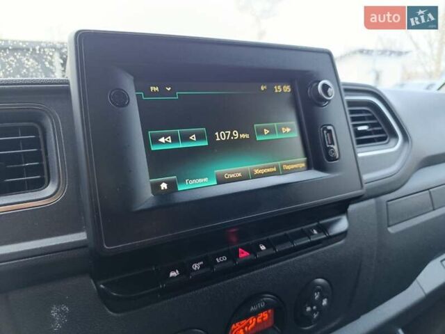 Оранжевый Рено Мастер, объемом двигателя 2.3 л и пробегом 209 тыс. км за 28999 $, фото 35 на Automoto.ua