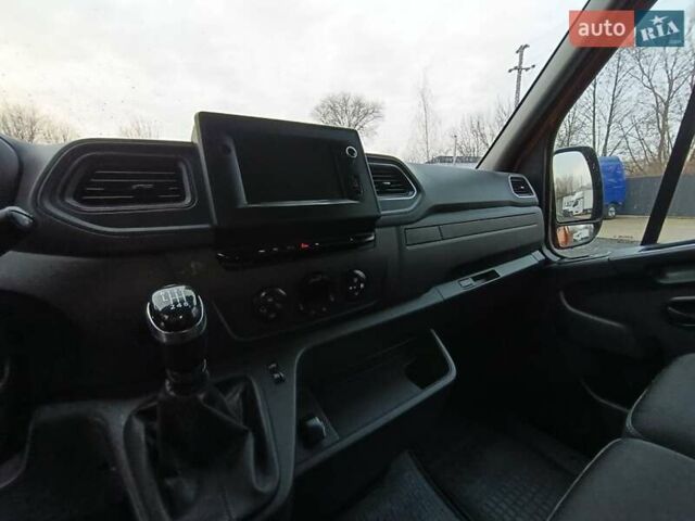 Оранжевый Рено Мастер, объемом двигателя 2.3 л и пробегом 209 тыс. км за 28999 $, фото 32 на Automoto.ua