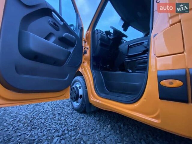 Оранжевый Рено Мастер, объемом двигателя 2.3 л и пробегом 208 тыс. км за 28999 $, фото 34 на Automoto.ua