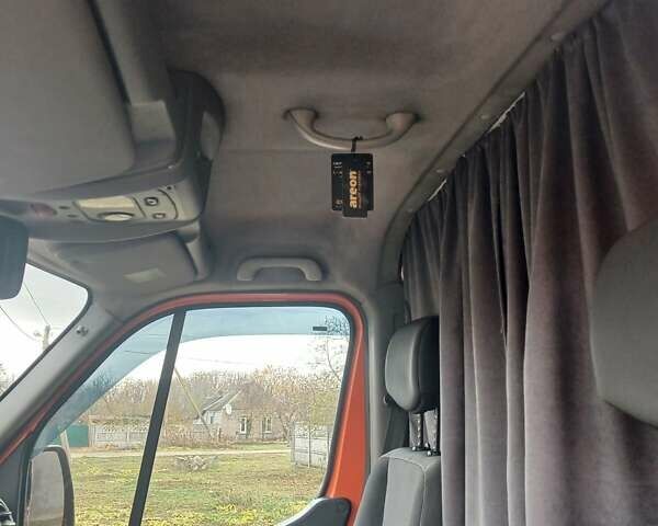 Оранжевый Рено Мастер, объемом двигателя 2.3 л и пробегом 370 тыс. км за 14500 $, фото 17 на Automoto.ua