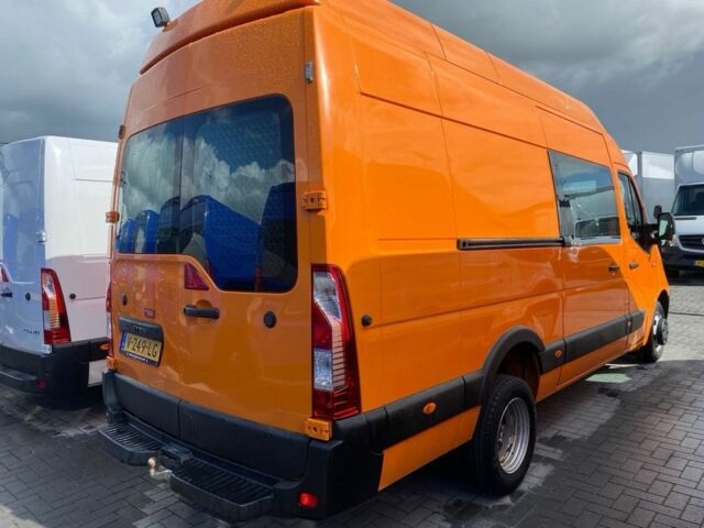 Оранжевый Рено Мастер, объемом двигателя 2.3 л и пробегом 247 тыс. км за 21500 $, фото 4 на Automoto.ua