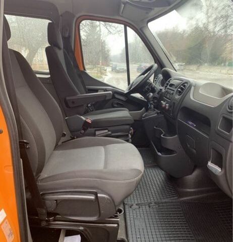 Оранжевый Рено Мастер, объемом двигателя 2.3 л и пробегом 247 тыс. км за 21500 $, фото 5 на Automoto.ua