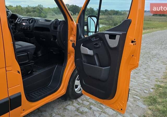 Помаранчевий Рено Мастєр, об'ємом двигуна 2.3 л та пробігом 173 тис. км за 16200 $, фото 21 на Automoto.ua