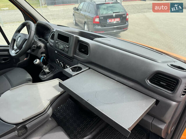 Оранжевый Рено Мастер, объемом двигателя 2.3 л и пробегом 460 тыс. км за 16800 $, фото 37 на Automoto.ua