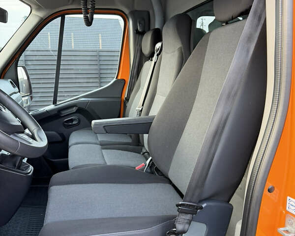 Оранжевый Рено Мастер, объемом двигателя 2.3 л и пробегом 365 тыс. км за 20900 $, фото 15 на Automoto.ua