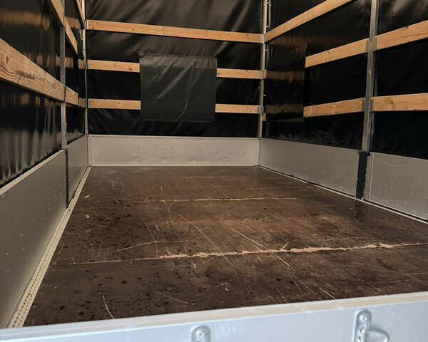 Оранжевый Рено Мастер, объемом двигателя 2.3 л и пробегом 365 тыс. км за 20900 $, фото 7 на Automoto.ua