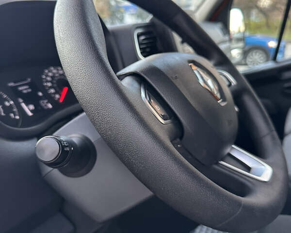 Оранжевый Рено Мастер, объемом двигателя 2.3 л и пробегом 259 тыс. км за 18800 $, фото 38 на Automoto.ua