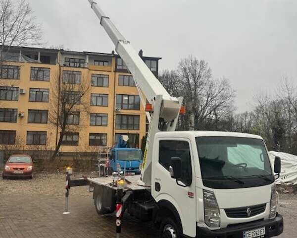 Білий Рено Максіті, об'ємом двигуна 3 л та пробігом 180 тис. км за 63362 $, фото 9 на Automoto.ua