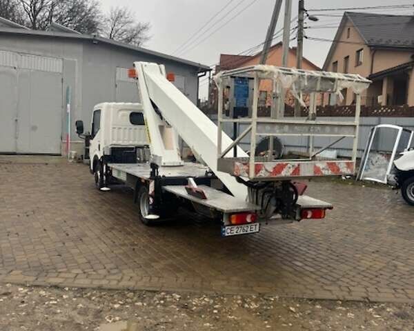 Білий Рено Максіті, об'ємом двигуна 3 л та пробігом 180 тис. км за 63362 $, фото 5 на Automoto.ua