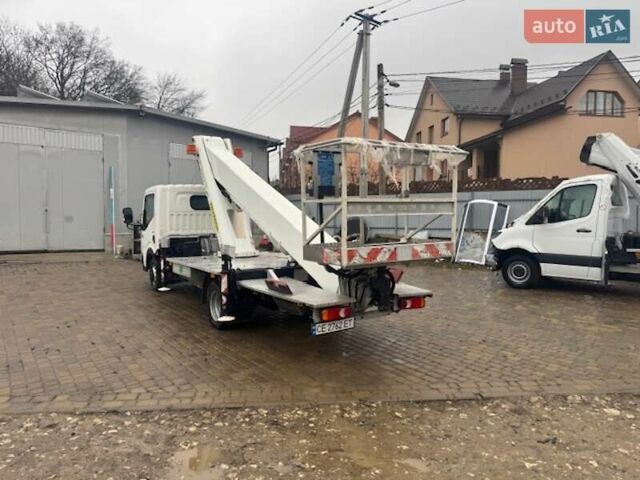 Білий Рено Максіті, об'ємом двигуна 3 л та пробігом 180 тис. км за 63362 $, фото 6 на Automoto.ua