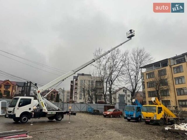 Білий Рено Максіті, об'ємом двигуна 3 л та пробігом 180 тис. км за 63362 $, фото 11 на Automoto.ua