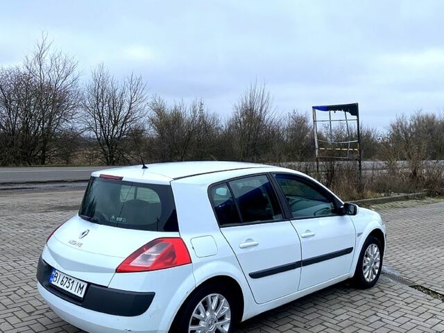 Белый Рено Меган, объемом двигателя 1.5 л и пробегом 308 тыс. км за 2800 $, фото 6 на Automoto.ua