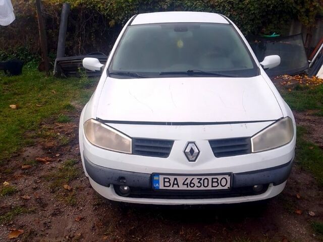 Білий Рено Меган, об'ємом двигуна 1.5 л та пробігом 240 тис. км за 1600 $, фото 2 на Automoto.ua