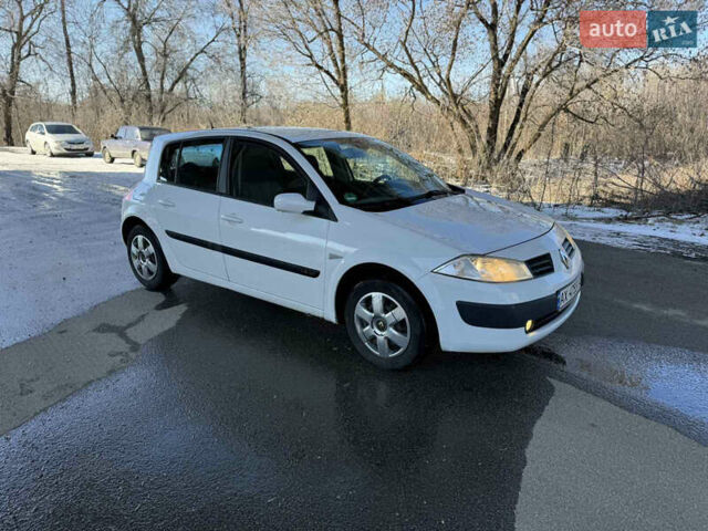 Белый Рено Меган, объемом двигателя 1.39 л и пробегом 186 тыс. км за 3499 $, фото 5 на Automoto.ua