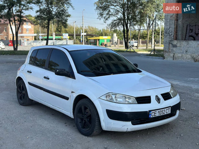 Белый Рено Меган, объемом двигателя 1.46 л и пробегом 300 тыс. км за 2599 $, фото 3 на Automoto.ua