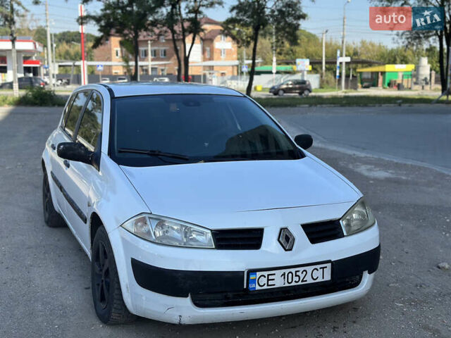 Белый Рено Меган, объемом двигателя 1.46 л и пробегом 300 тыс. км за 2599 $, фото 1 на Automoto.ua