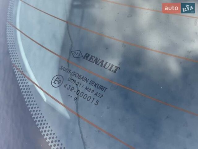 Білий Рено Меган, об'ємом двигуна 1.6 л та пробігом 252 тис. км за 7350 $, фото 69 на Automoto.ua