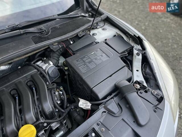 Білий Рено Меган, об'ємом двигуна 1.6 л та пробігом 252 тис. км за 7350 $, фото 25 на Automoto.ua