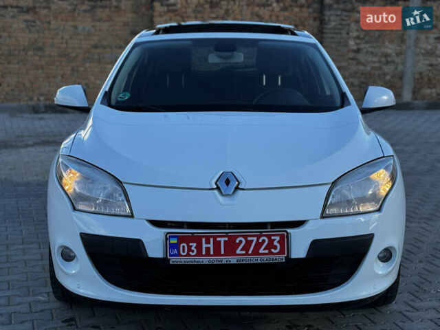 Білий Рено Меган, об'ємом двигуна 1.6 л та пробігом 233 тис. км за 5950 $, фото 19 на Automoto.ua