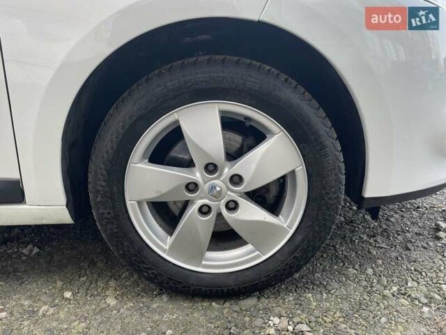 Білий Рено Меган, об'ємом двигуна 1.6 л та пробігом 252 тис. км за 7350 $, фото 56 на Automoto.ua