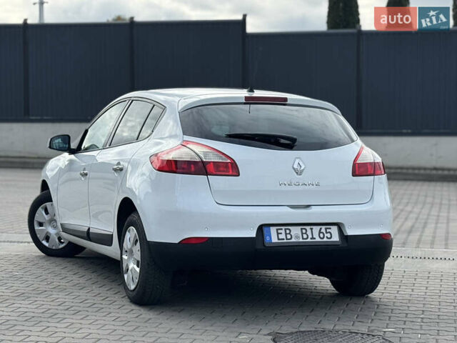 Білий Рено Меган, об'ємом двигуна 1.6 л та пробігом 220 тис. км за 5900 $, фото 14 на Automoto.ua