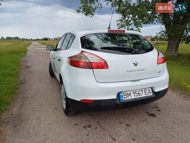 Білий Рено Меган, об'ємом двигуна 1.5 л та пробігом 215 тис. км за 6900 $, фото 2 на Automoto.ua