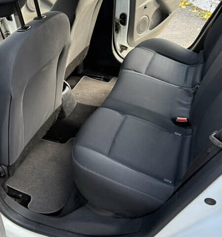 Белый Рено Меган, объемом двигателя 1.46 л и пробегом 320 тыс. км за 5700 $, фото 22 на Automoto.ua