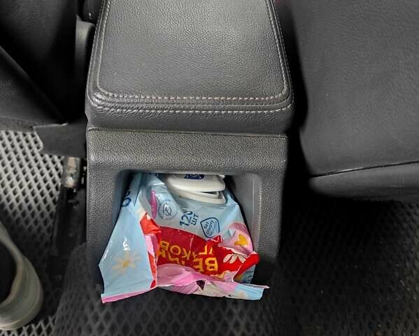 Білий Рено Меган, об'ємом двигуна 1.5 л та пробігом 196 тис. км за 7000 $, фото 7 на Automoto.ua