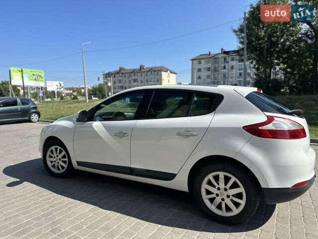 Білий Рено Меган, об'ємом двигуна 1.5 л та пробігом 398 тис. км за 6000 $, фото 5 на Automoto.ua