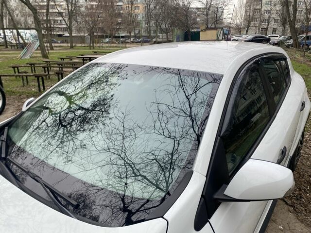 Белый Рено Меган, объемом двигателя 1.5 л и пробегом 210 тыс. км за 6200 $, фото 15 на Automoto.ua