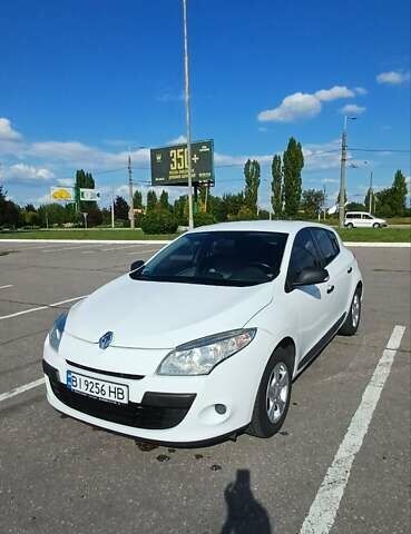 Білий Рено Меган, об'ємом двигуна 1.6 л та пробігом 248 тис. км за 6300 $, фото 9 на Automoto.ua