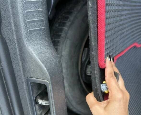 Белый Рено Меган, объемом двигателя 1.5 л и пробегом 171 тыс. км за 6000 $, фото 1 на Automoto.ua