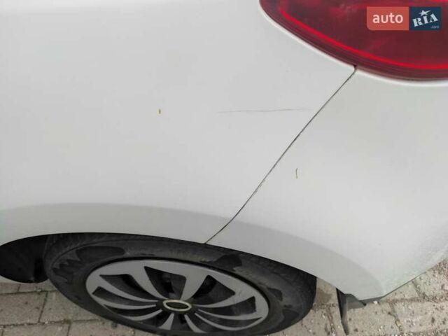 Білий Рено Меган, об'ємом двигуна 1.5 л та пробігом 196 тис. км за 7000 $, фото 12 на Automoto.ua