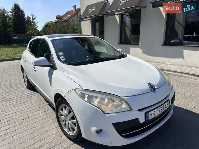 Білий Рено Меган, об'ємом двигуна 1.5 л та пробігом 398 тис. км за 6000 $, фото 2 на Automoto.ua