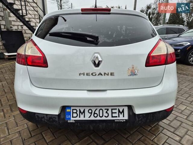 Белый Рено Меган, объемом двигателя 1.6 л и пробегом 175 тыс. км за 7800 $, фото 7 на Automoto.ua