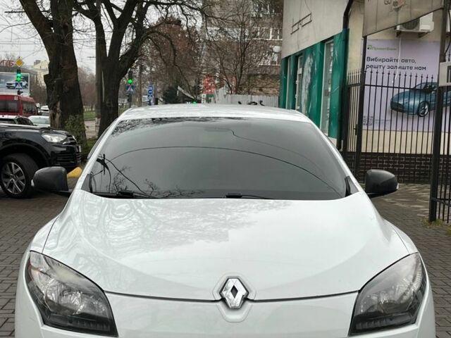 Білий Рено Меган, об'ємом двигуна 0 л та пробігом 190 тис. км за 6999 $, фото 5 на Automoto.ua