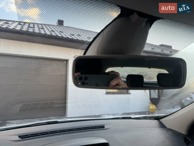 Білий Рено Меган, об'ємом двигуна 1.6 л та пробігом 139 тис. км за 7600 $, фото 47 на Automoto.ua