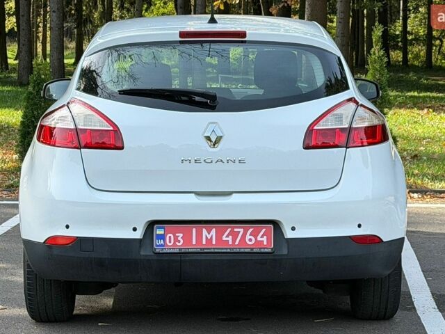Білий Рено Меган, об'ємом двигуна 1.6 л та пробігом 210 тис. км за 6700 $, фото 11 на Automoto.ua