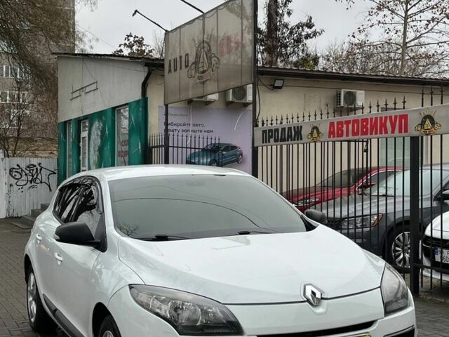 Білий Рено Меган, об'ємом двигуна 0 л та пробігом 190 тис. км за 6999 $, фото 1 на Automoto.ua