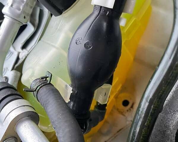 Белый Рено Меган, объемом двигателя 1.5 л и пробегом 210 тыс. км за 6450 $, фото 34 на Automoto.ua