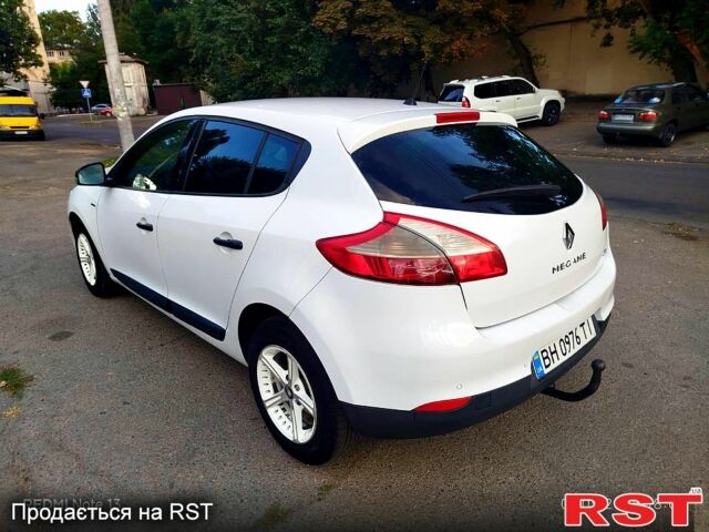 Белый Рено Меган, объемом двигателя 1.5 л и пробегом 278 тыс. км за 5500 $, фото 5 на Automoto.ua