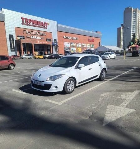 Білий Рено Меган, об'ємом двигуна 1.5 л та пробігом 203 тис. км за 7000 $, фото 1 на Automoto.ua