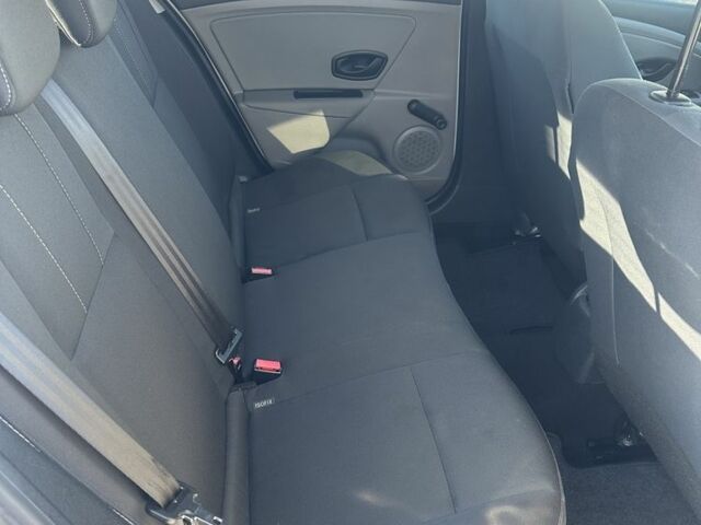 Білий Рено Меган, об'ємом двигуна 1.6 л та пробігом 137 тис. км за 7600 $, фото 3 на Automoto.ua